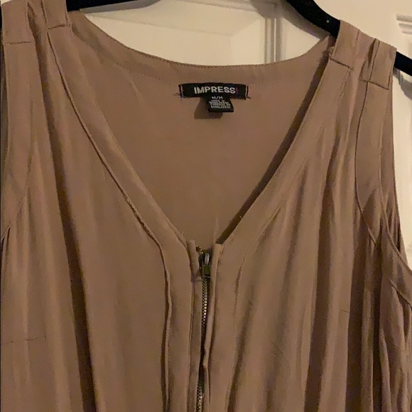 Tan Casual Jumpsuit, Sz Medium, with Pockets - Picture 3 of 7
